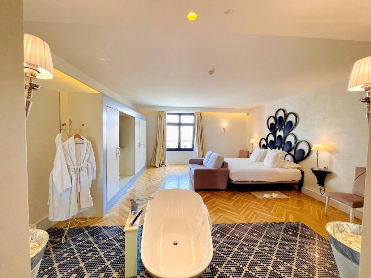 Hotel Palacio De Ubeda 5 G.L Экстерьер фото Suite at the Hotel du Vin, Cheltenham